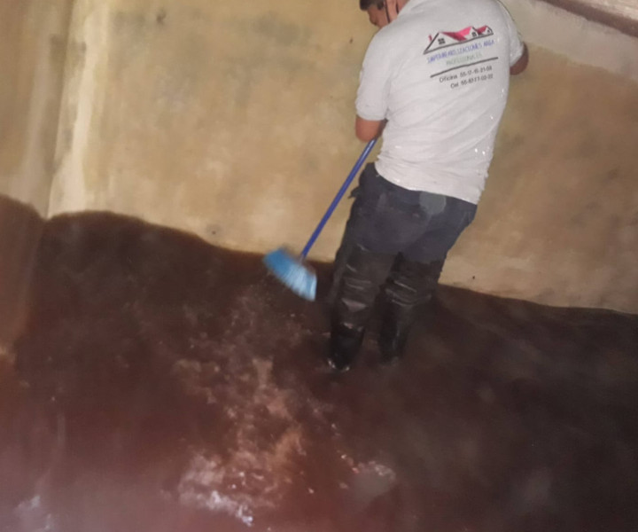 LAVADO DE CISTERNAS EN CDMX